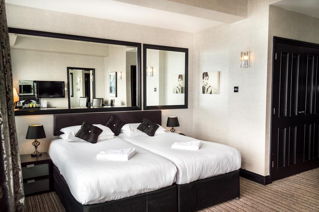 Suncliff Hotel - Oceana Collection Μπόρνμουθ Εξωτερικό φωτογραφία